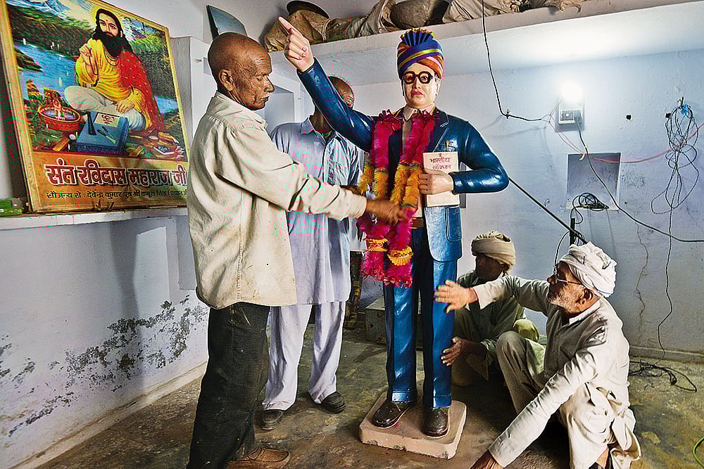 Photos: Tribhuvan Tiwari : Fight for Dalit Vote Bank: The statue of B R Ambedkar in Ravidas Temple in Shabbirpur