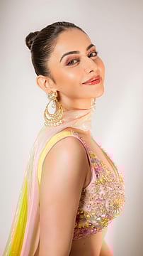 5 B-Town Divas Nailing The Sleek Pulled-Back Hairstyle