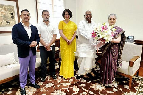 Mallikarjun Kharge meets Sonia Gandhi
