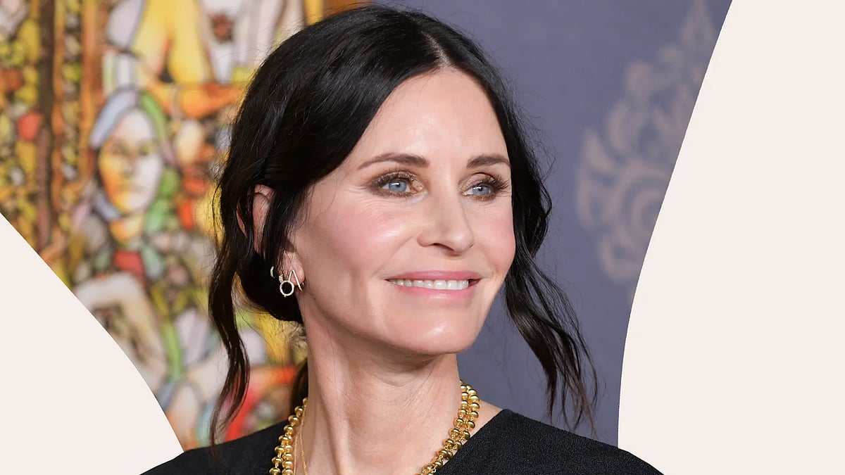 X :  Courteney Cox