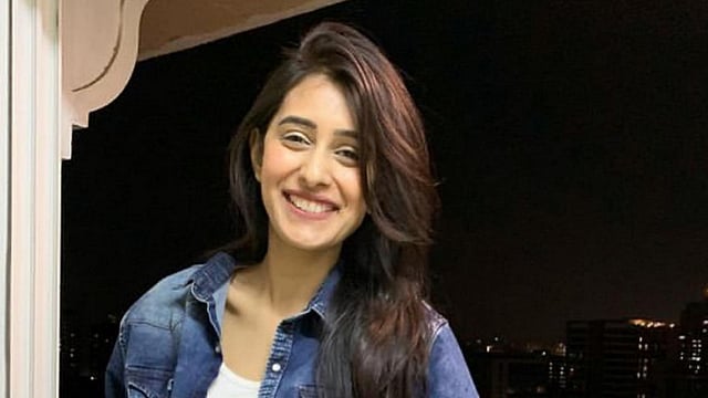 Aashi In Two Minds Over Head-shaving Ritual In 'Chaahenge Tumhe Itnaa'?