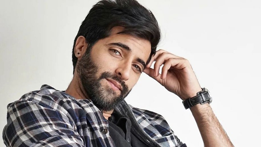 Instagram : Akshay Oberoi