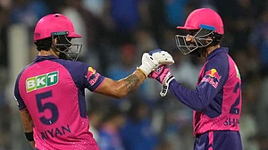 (AP Photo/ Rafiq Maqbool)
: Rajasthan Royals' Riyan Parang, left, celebrates with batting partner Shubham Dubey after their win in the Indian Premier League cricket match between Mumbai Indians and Rajasthan Royals in Mumbai, India, Monday, April. 1, 2024.