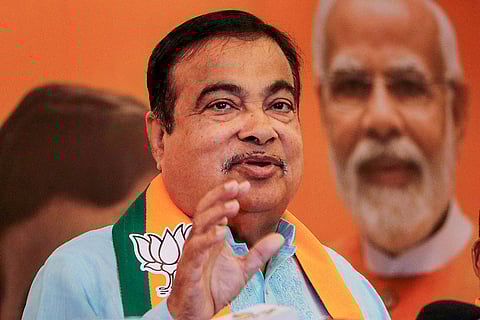 Gadkari releases Nagpur Sankalp Patra for LS polls