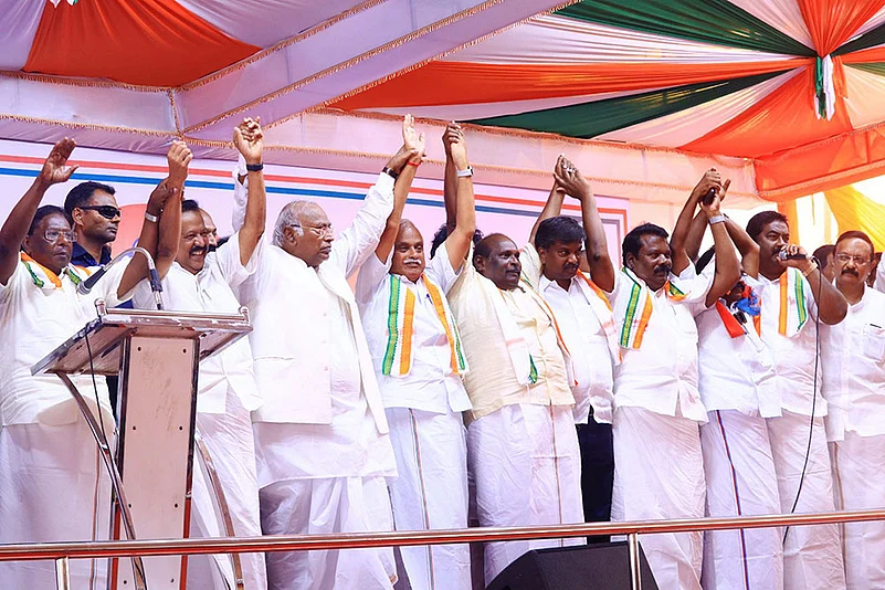 Mallikarjun Kharge in Puducherry