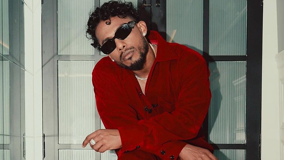 Instagram : Dino James