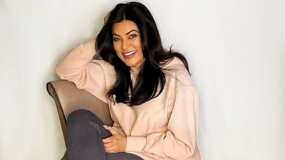 Instagram : Sushmita Sen reveals she is single
