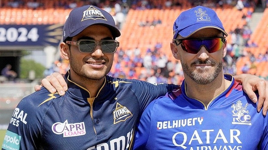 Captains Shubman Gill (L) and Faf du Plessis at the toss for the Gujarat Titans vs Royal Challengers Bengaluru. - X/Gujarat Titans