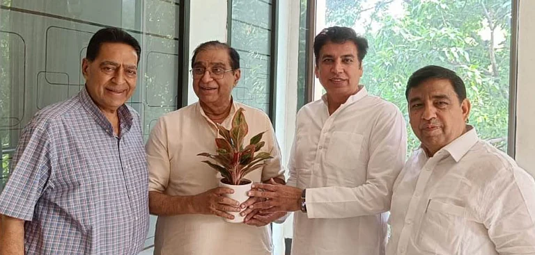 Devender Yadav - @INCanilbhardwaj