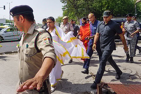 Ramdev and Balkrishna appear before SC
