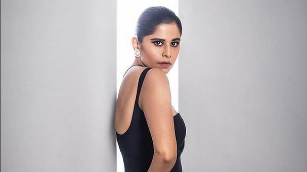 Instagram : Sai Tamhankar