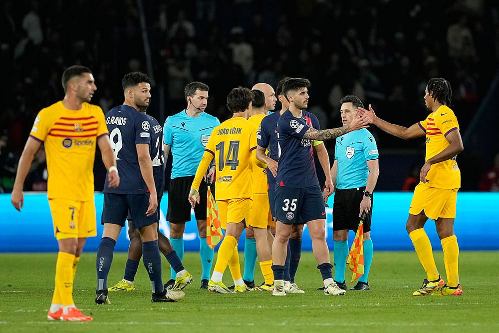 Photo: AP/Lewis Joly : Champions League: Paris Saint-Germain vs Barcelona