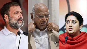 PTI : Congress Continues Suspense Over Amethi, Raebareli Picks