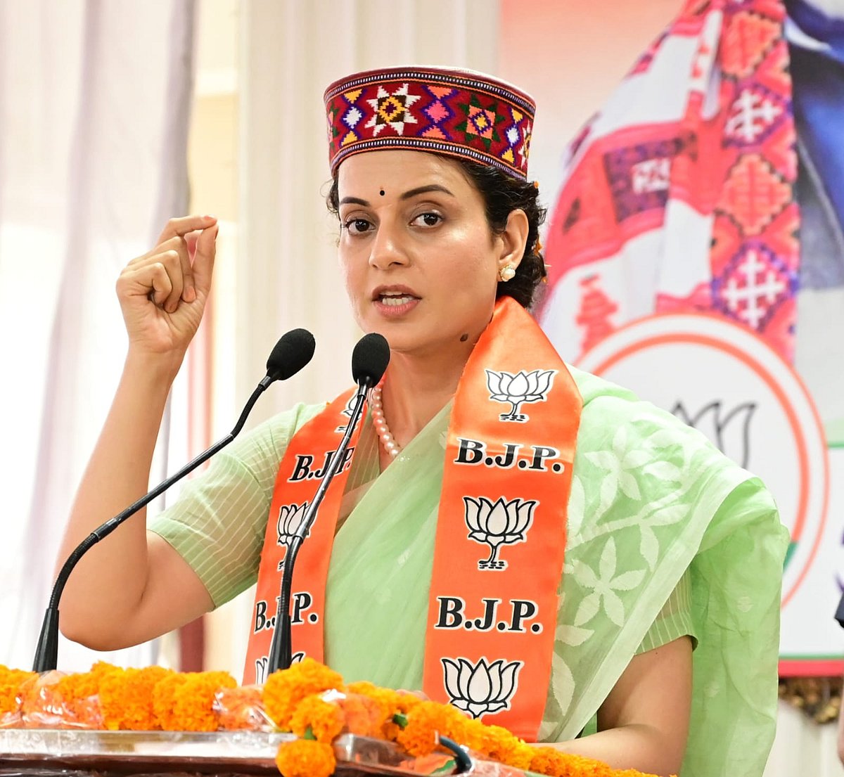 Outlook photos : BJP candidate Kangana Ranaut during a party meeting, in Mandi