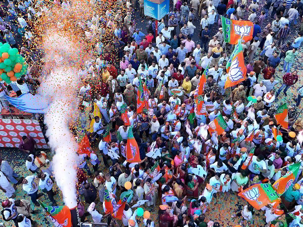 PTI : Top leaders of several parties are in the fray in Phase 2 of Lok Sabha elections 2024