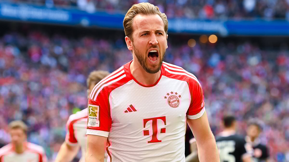 Harry Kane celebrates reaching 400 career goals on Saturday