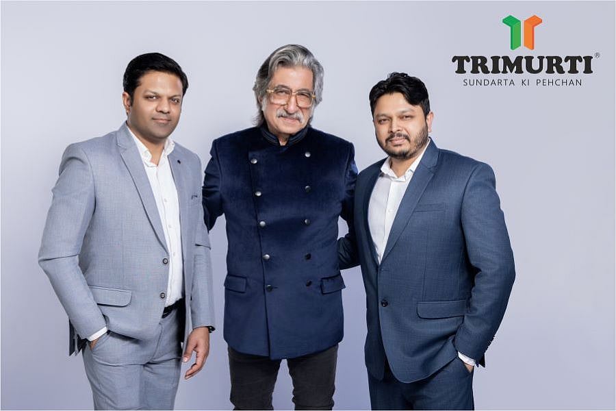 Trimurti Welcomes Shakti Kapoor