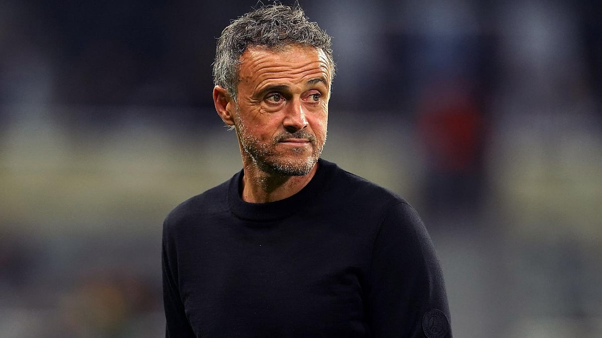 Martin Rickett/PA : Paris Saint-Germain boss Luis Enrique believes their game against Lyon will be a good test.