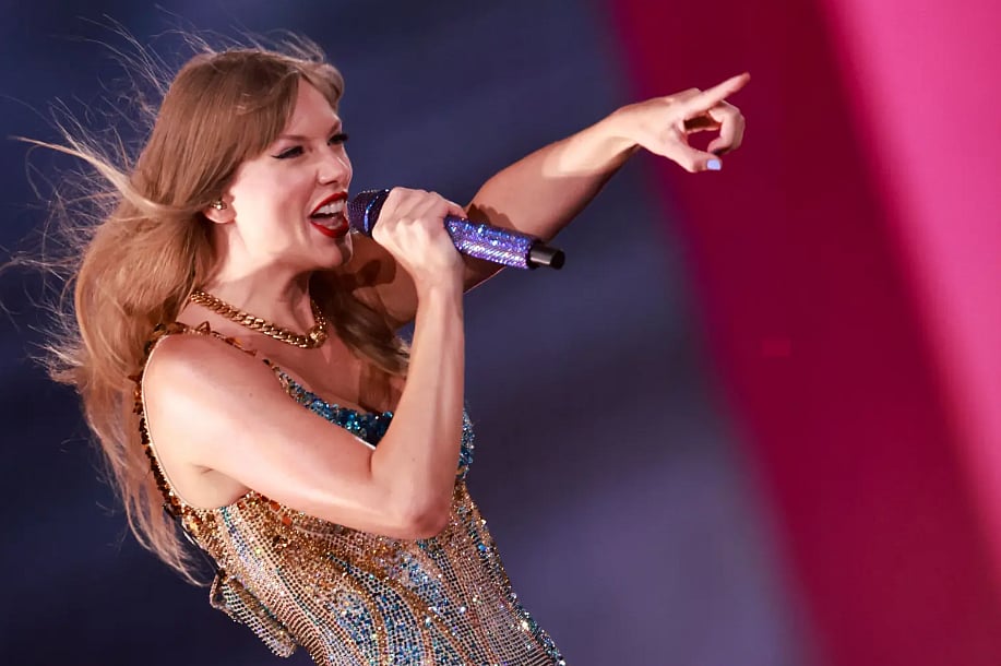 Getty Images : Taylor Swift Is Officially A Billionaire!