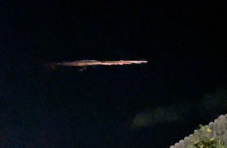 Mysterious Streaks Illuminate Southern California - Twitter