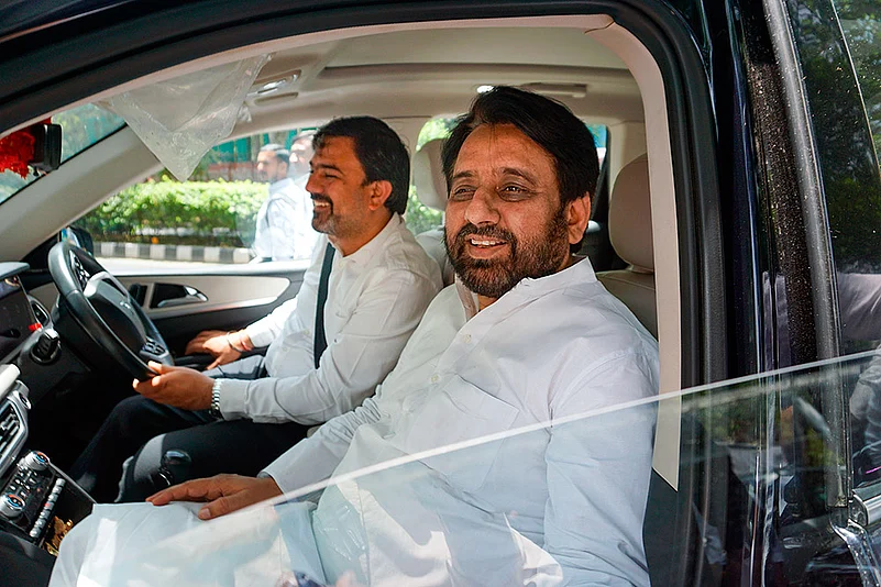 Amanatullah Khan granted bail