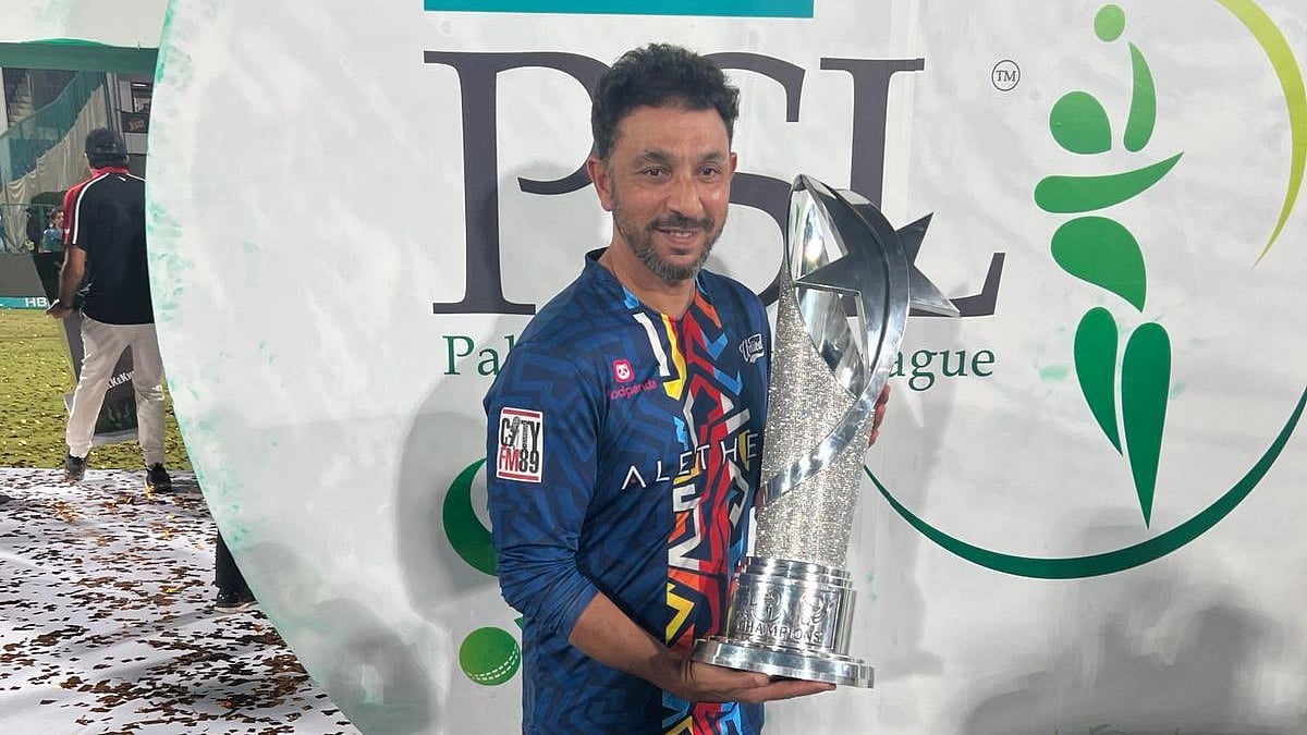 X/ @AzharMahmood11 : Indications are that Mahmood will be assistant coach to both of them in all three formats.