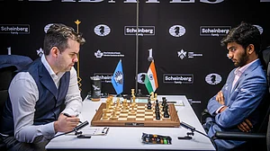 International Chess Federation/X : D Gukesh has maintained a joint lead with Ian Nepomniachtchi
