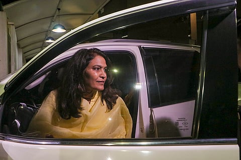 Bhavana Gawali at Devendra Fadnavis residence