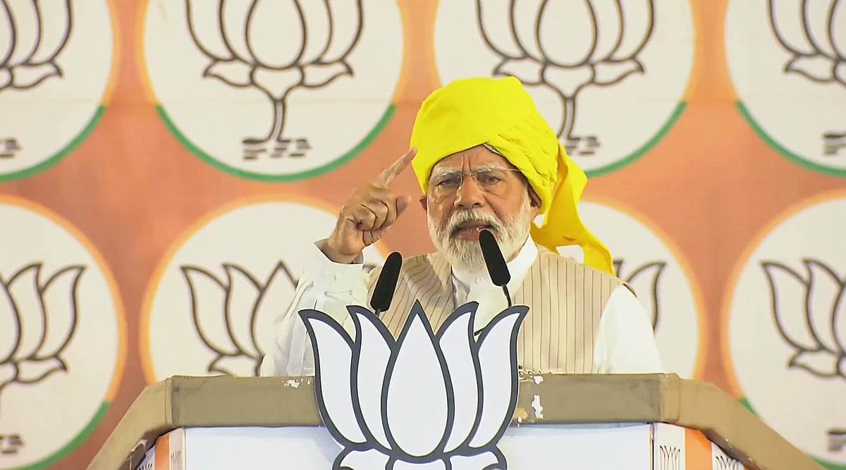 PTI : PM Modi during public rally in Maharashtra