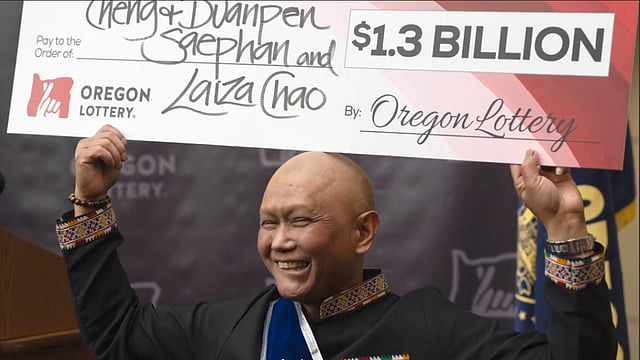Winner Of $1.3 Billion Powerball Jackpot Is An Immigrant From Laos Who Has Cancer