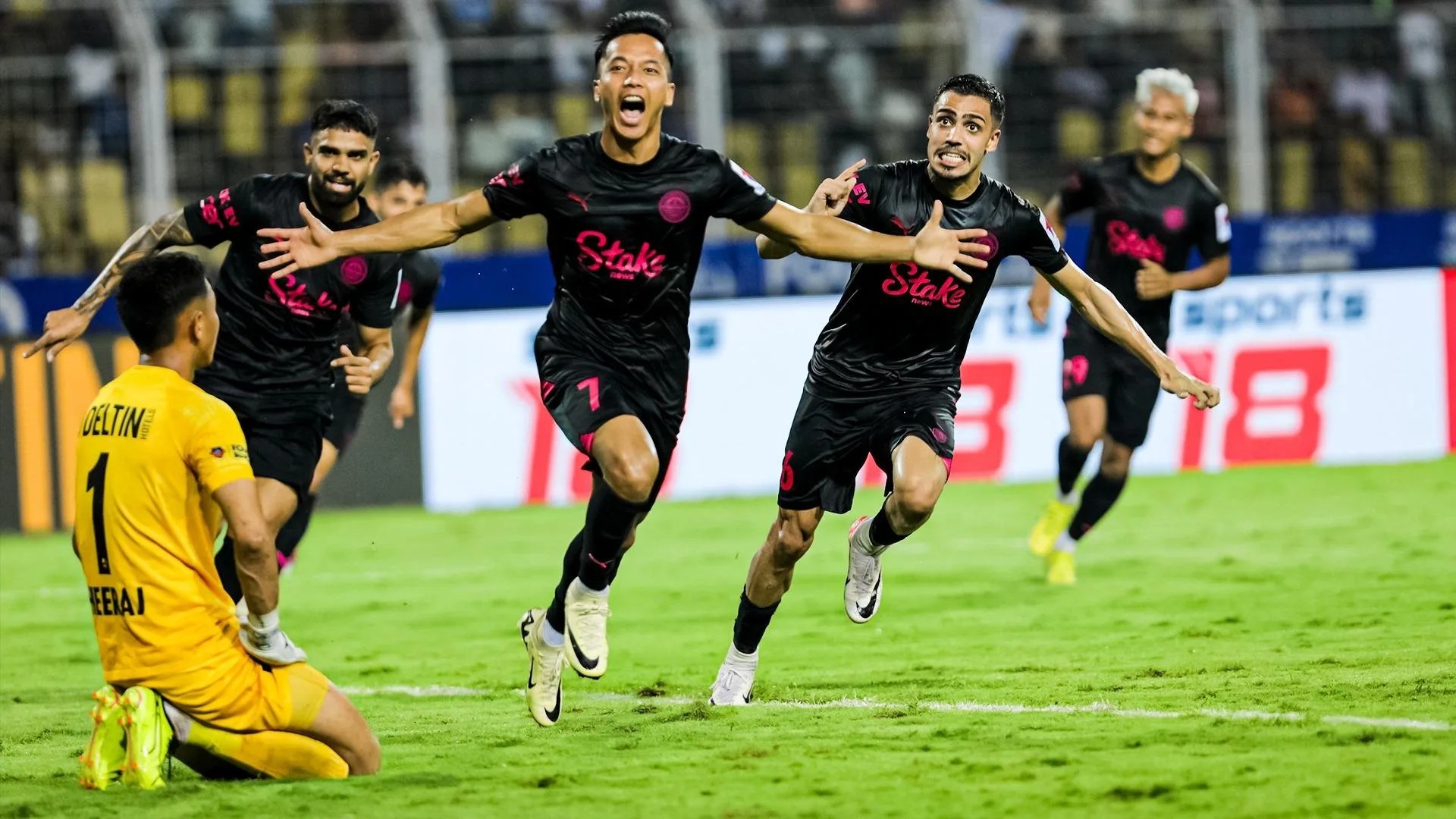 Lallianzuala Chhangte and his Mumbai City teammates celebrates a goal against FC Goa. - ISL Photo