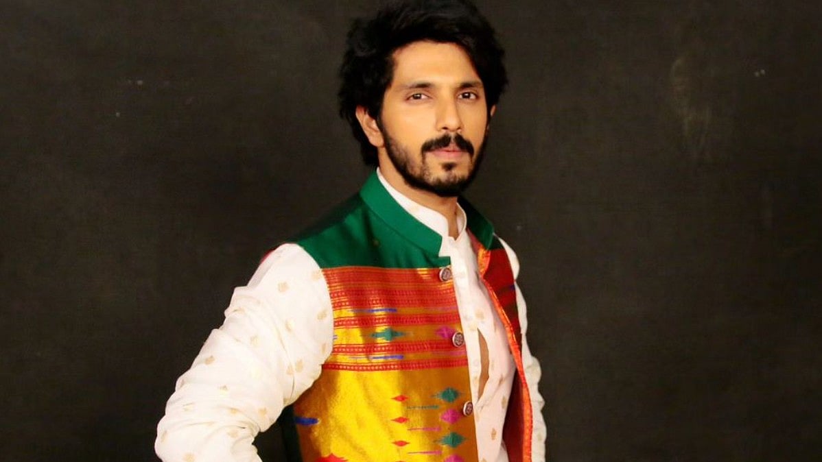 Instagram : Kanwar Dhillon