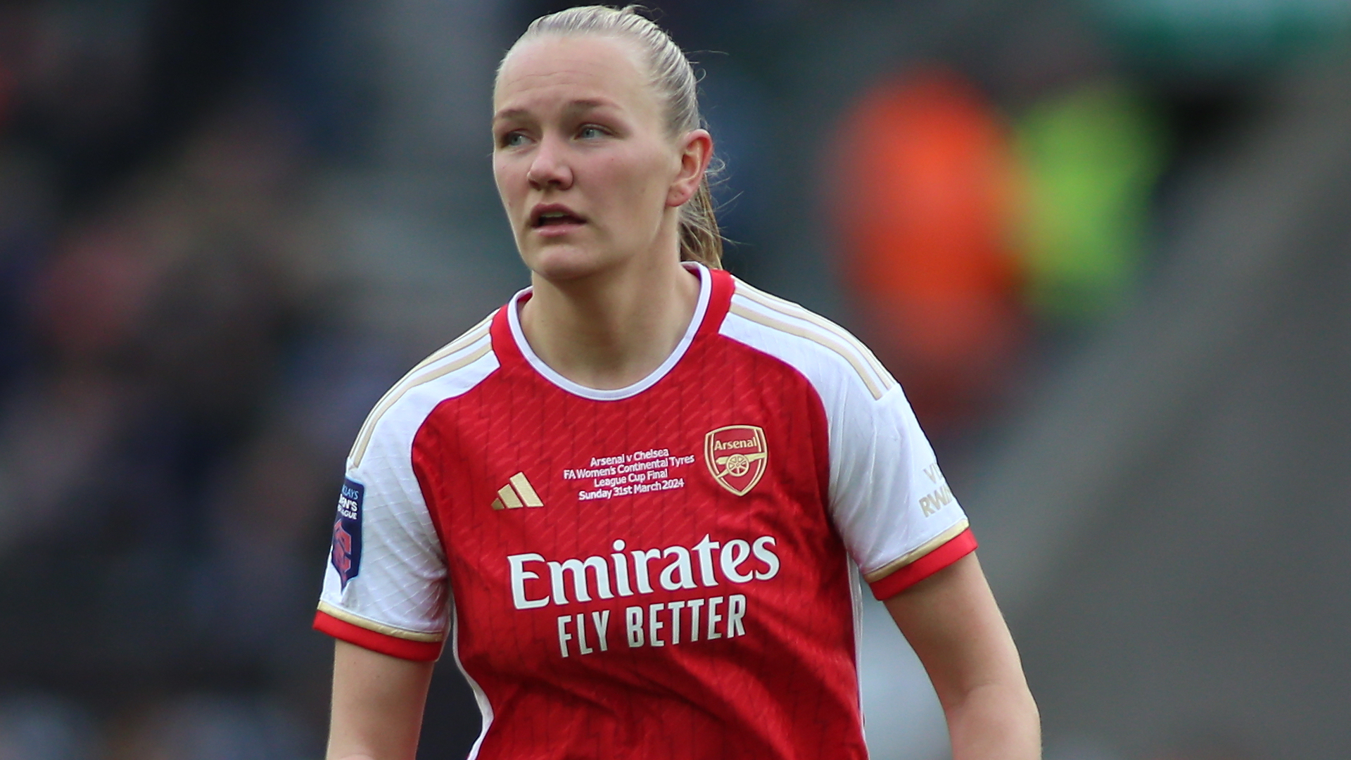 Frida Maanum in action for Arsenal. - null