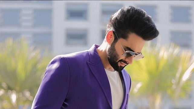 Instagram : Jackky Bhagnani