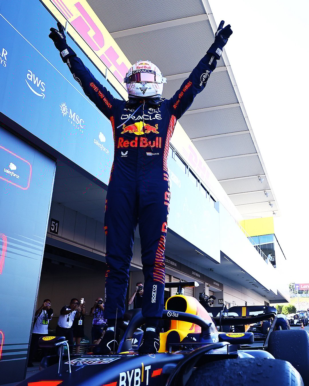 X | RedBullRacing : Max Verstappen 