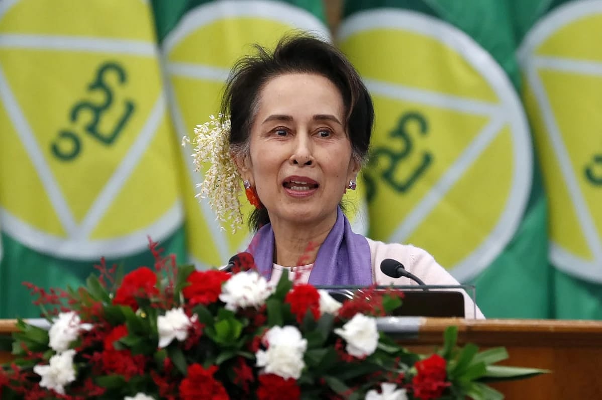 AP : Aung San Suu Kyi has been moved from prison to house arrest
