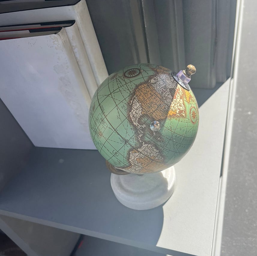 Florida Pinned on Globe