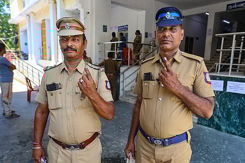 LS polls: Security personnel cast vote