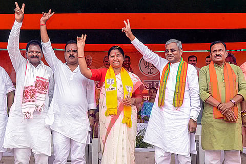 LS Polls: Geeta Koda files nomination