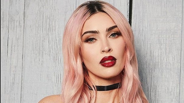 Instagram :  Megan Fox