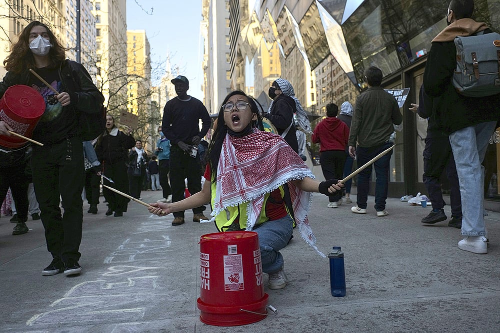 | Photo: AP/Patrick Sison : Pro-Palestinian Protests