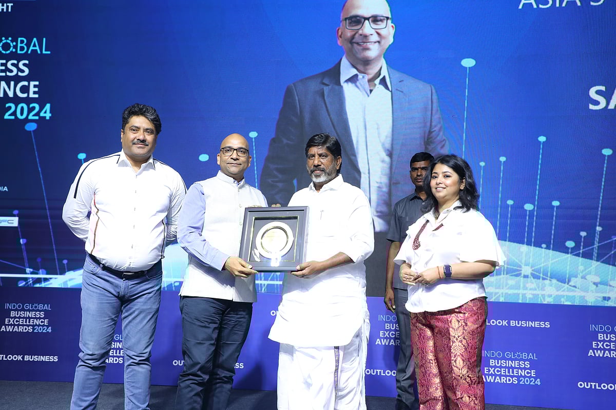 Moglix - Sandeep Goel