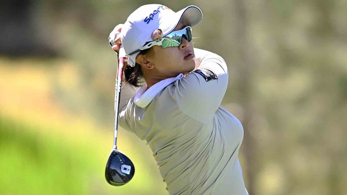 X/ @LPGA : Sei Young Kim leads a solid pack heading into the second day of stroke play at LPGA Match Play