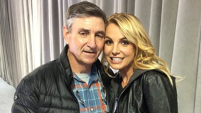 Page Six : Britney Spears with her dad
