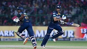 (AP Photo/Surjeet Yadav) : Gujarat Titans' Sai Sudharsan, left, and captain Shubman Gill run between the wickets during the Indian Premier League cricket match between Gujarat Titans and Rajasthan Royals in Jaipur, India, Wednesday, April 10, 2024.