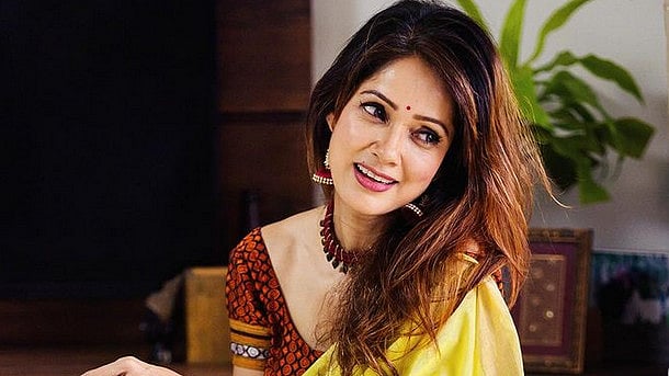 Instagram : Vidya Malvade