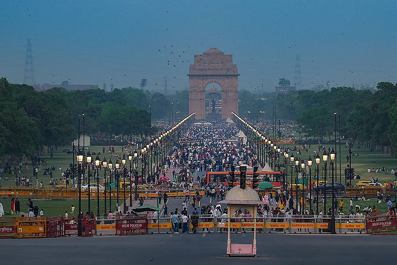 Eid-ul-Fitr: Visitors at India Gate