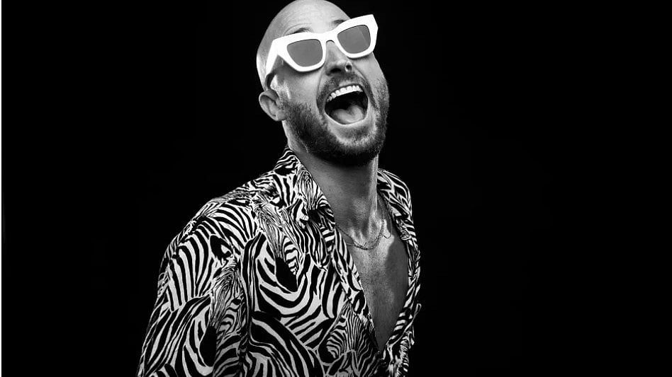 Billboard.com : DJ Paul Fisher