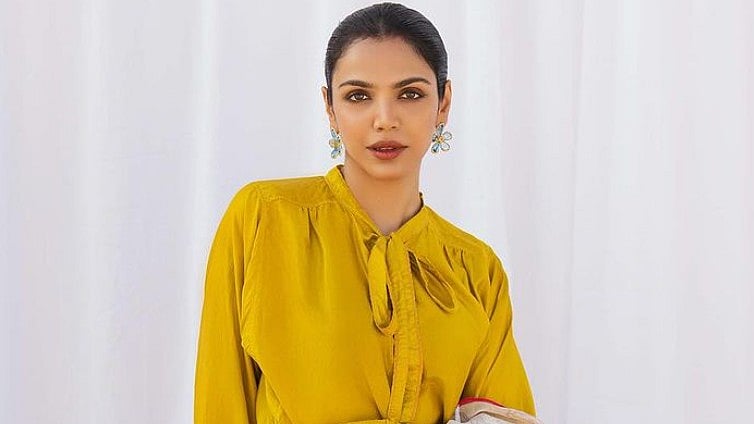 Instagram : Shriya Pilgaonkar