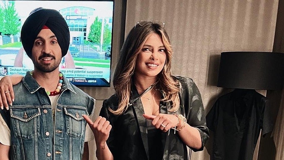 Instagram : Diljit Dosanjh with Priyanka Chopra